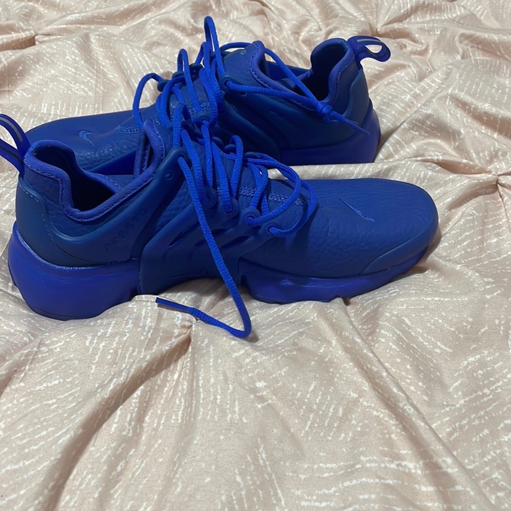 Only worn once blue presto